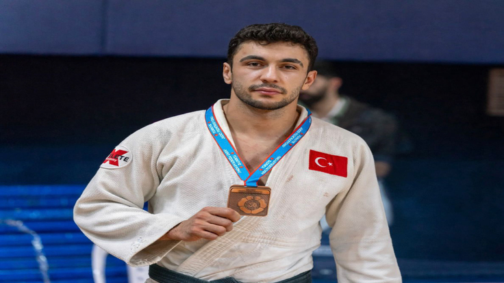 Uzmanından Ekran Uyarısı